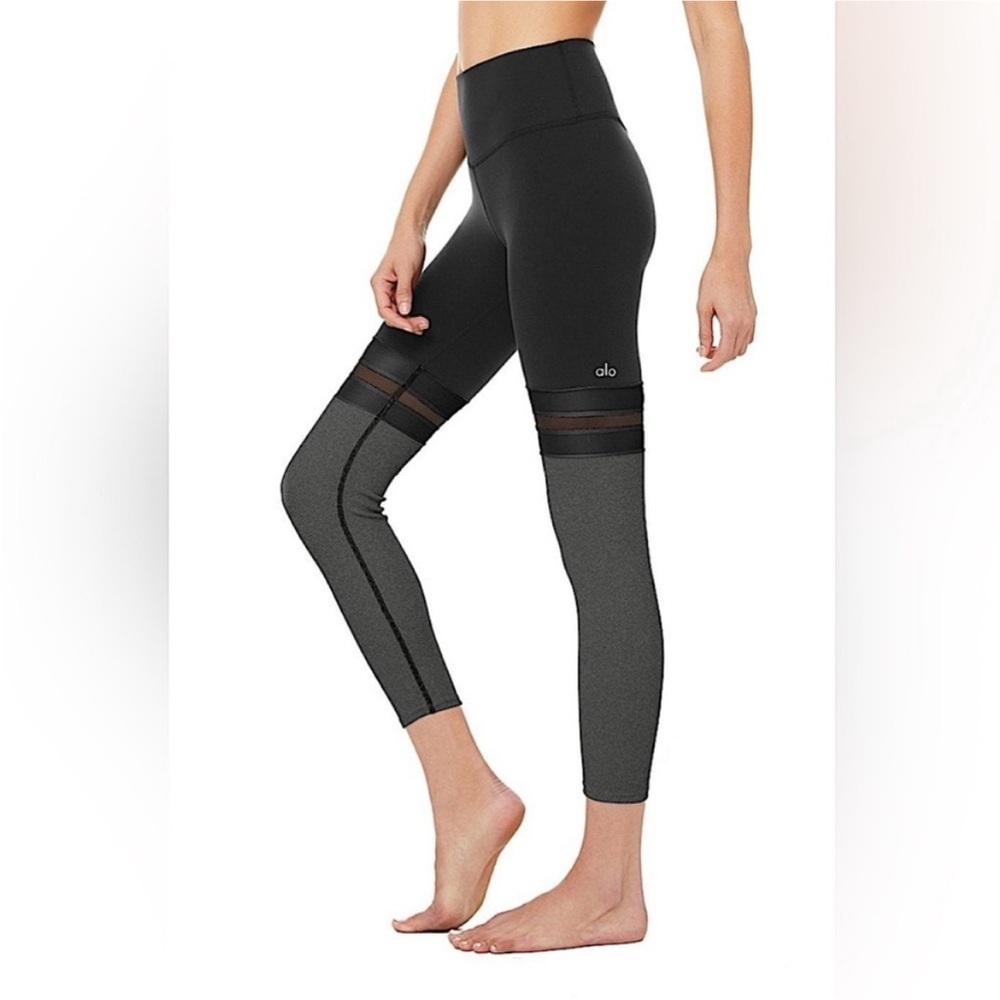 ALO Yoga 7/8 Player Mesh Stripe Leggings in Black Gray High Waist Sz Small